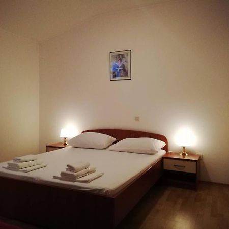 Apartments Cepo มาคาร์สกา ภายนอก รูปภาพ